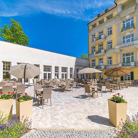 Spa Resort Pawlik-Aquaforum Františkovy Lázně エクステリア 写真