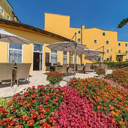 Spa Resort Pawlik-Aquaforum Františkovy Lázně エクステリア 写真