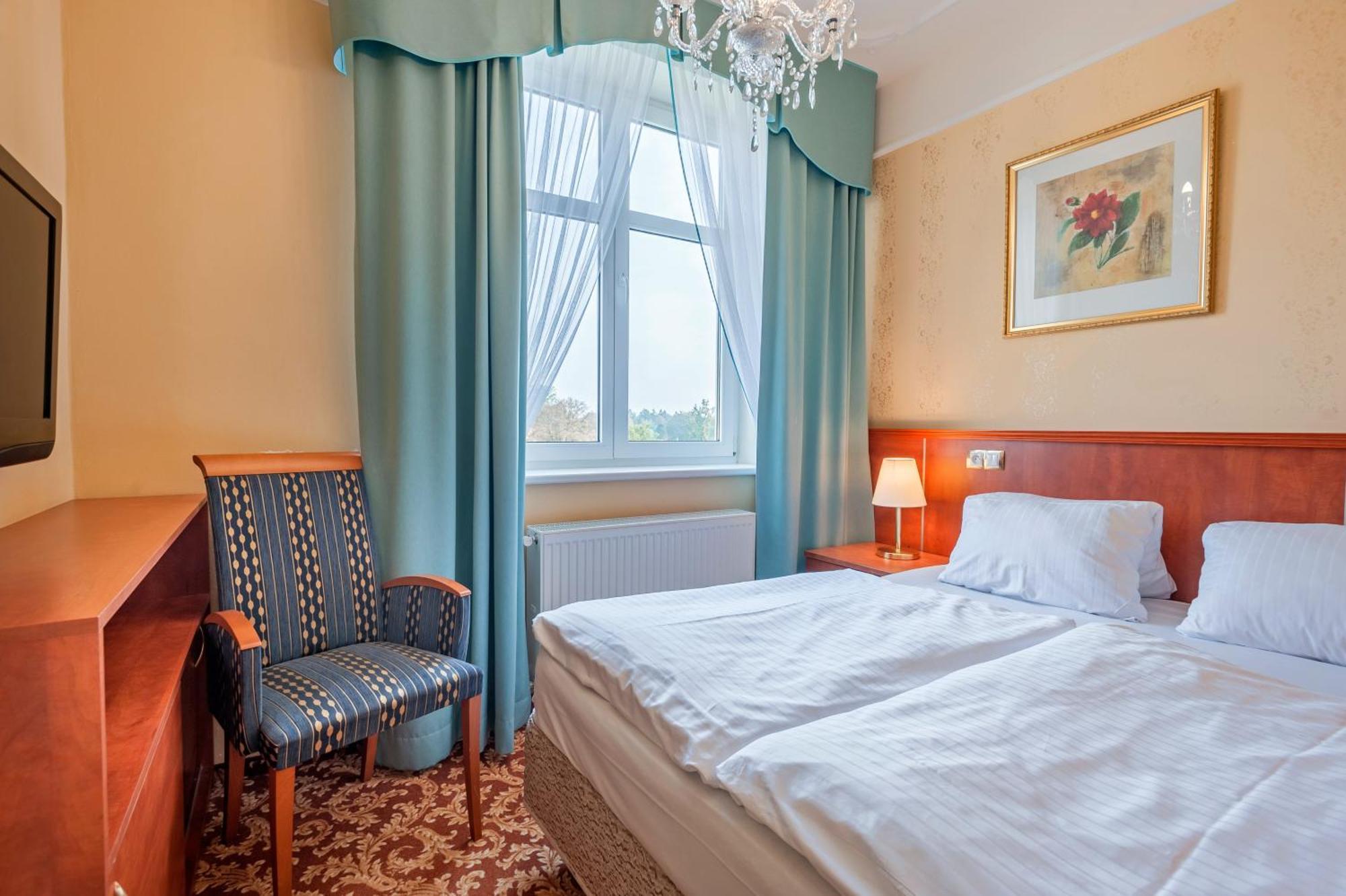 Spa Resort Pawlik-Aquaforum Františkovy Lázně 部屋 写真