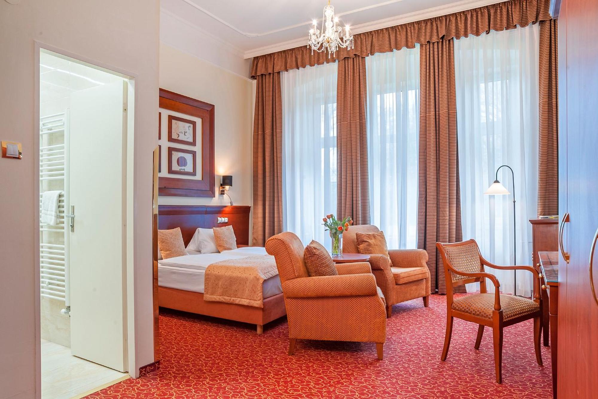 Spa Resort Pawlik-Aquaforum Františkovy Lázně エクステリア 写真