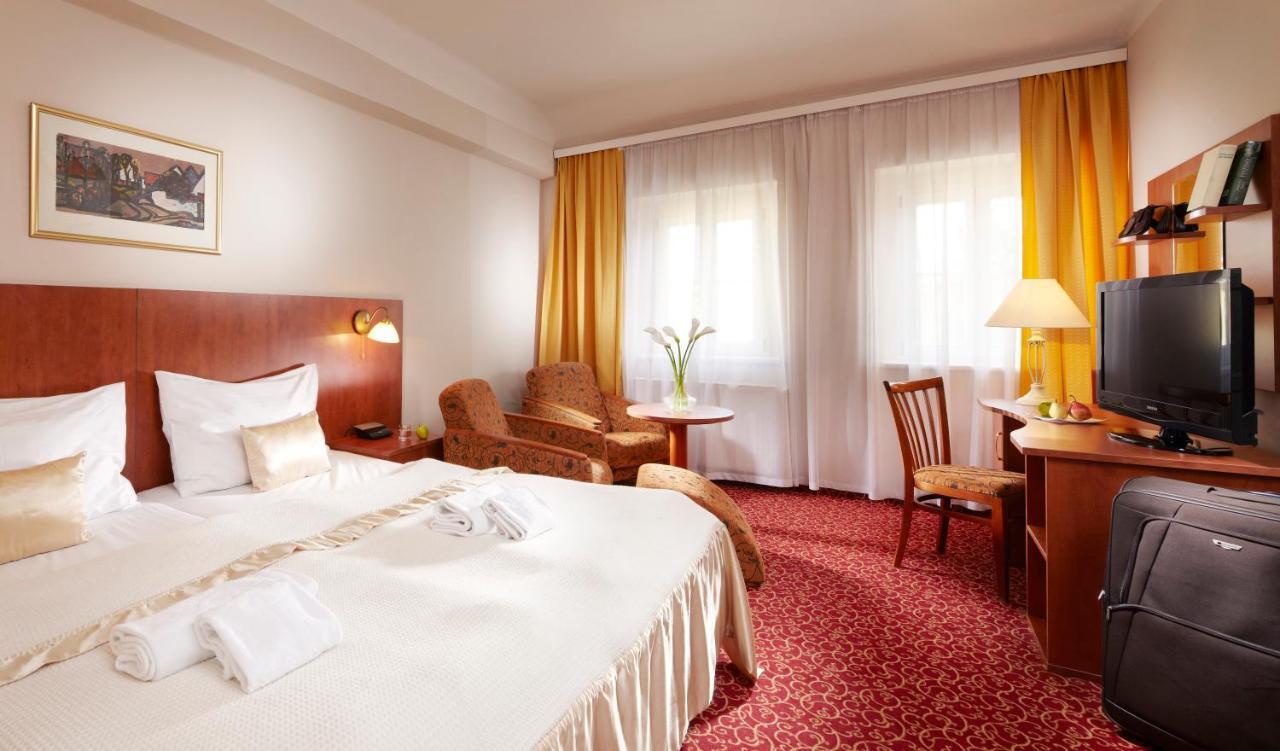 Spa Resort Pawlik-Aquaforum Františkovy Lázně 部屋 写真